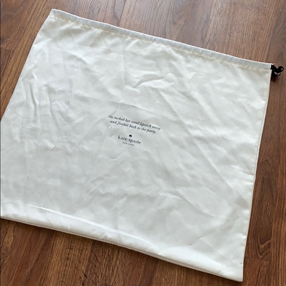 Kate Spade cream satchel with dust cover bag - Picture 6 of 6